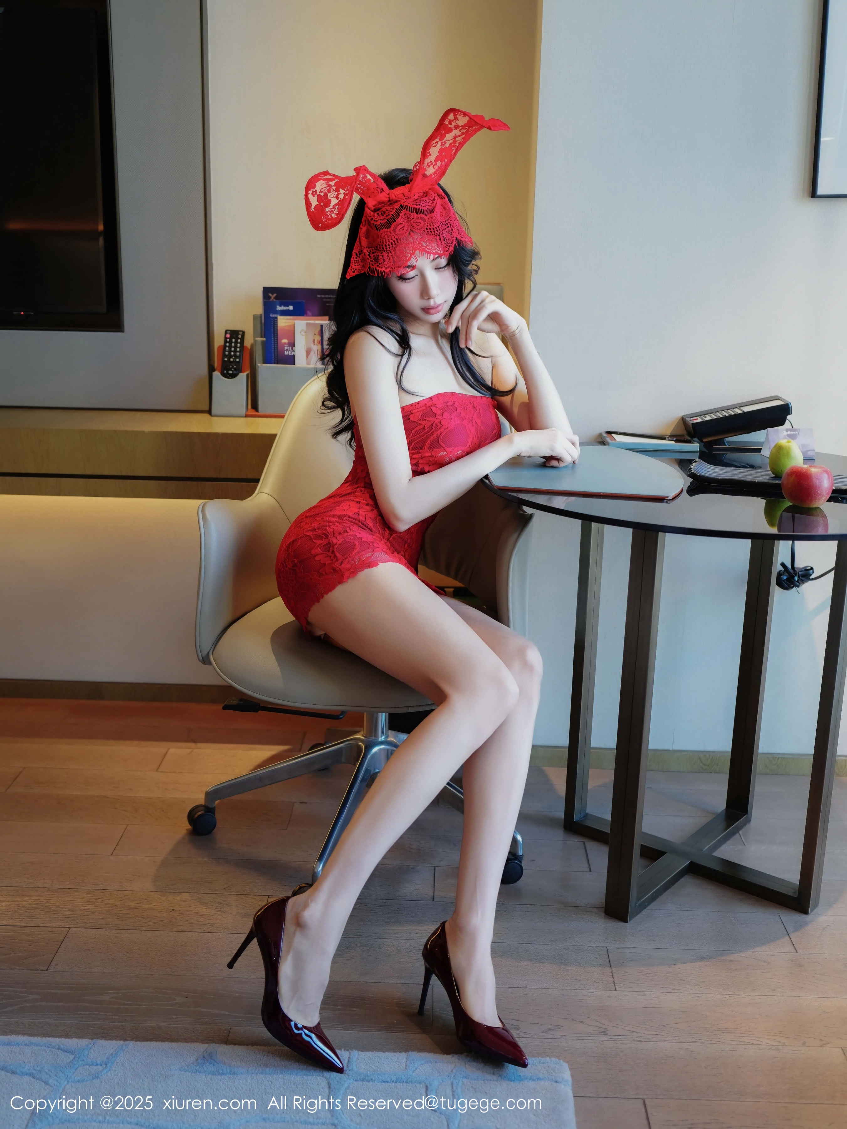 _2025.09.09_No.10744_草莓mm - M940.COM 秀人网-第2张
